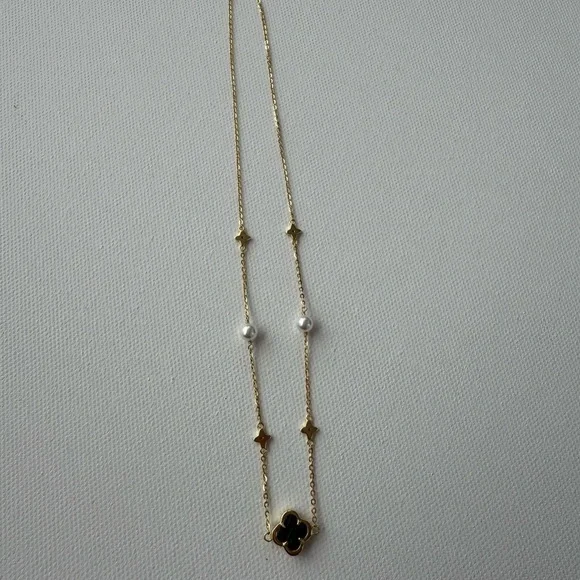 Pearl Clover Necklace Sterling Silver 925 Gold plated - Picture 10 of 12